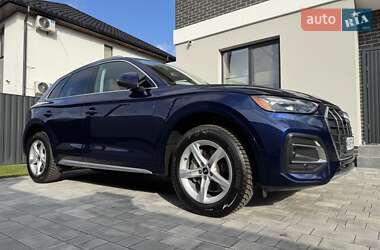 Внедорожник / Кроссовер Audi Q5 2021 в Киеве