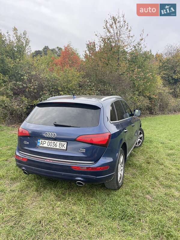 Позашляховик / Кросовер Audi Q5 2015 в Запоріжжі