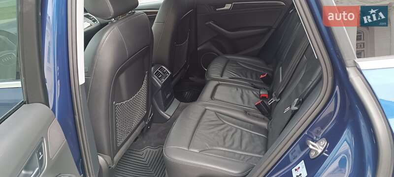 Внедорожник / Кроссовер Audi Q5 2013 в Желтых Водах