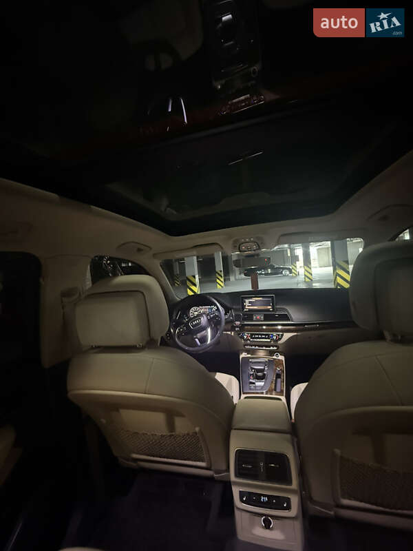 Внедорожник / Кроссовер Audi Q5 2018 в Тернополе