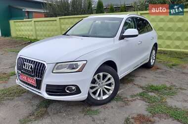 Внедорожник / Кроссовер Audi Q5 2015 в 