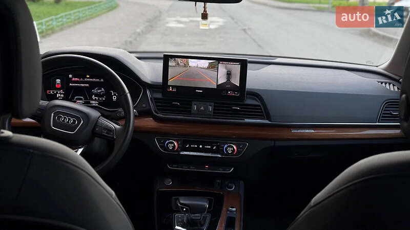 Позашляховик / Кросовер Audi Q5 2021 в Одесі