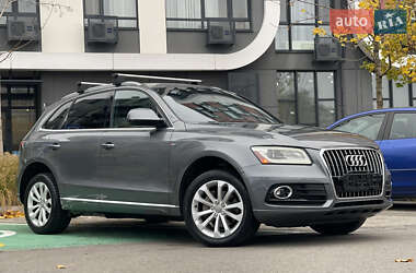 Позашляховик / Кросовер Audi Q5 2015 в 