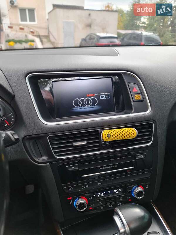 Внедорожник / Кроссовер Audi Q5 2015 в Одессе