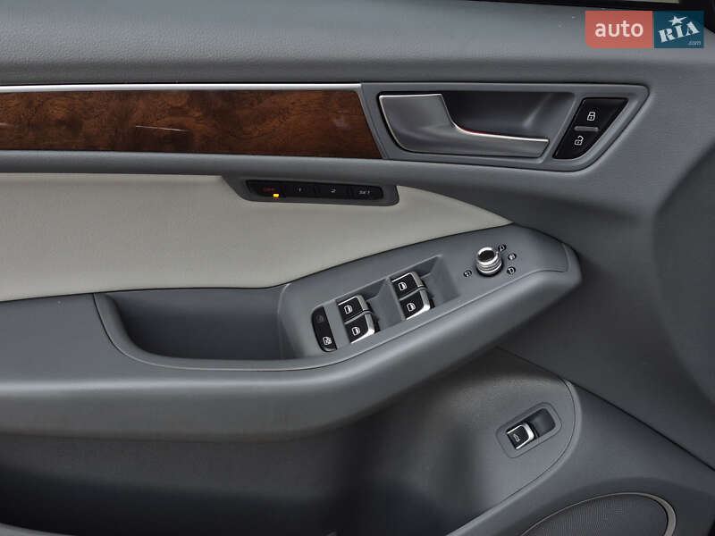 Позашляховик / Кросовер Audi Q5 2016 в Львові фото 13 Позашляховик / Кросовер Audi Q5 2016 в Львові