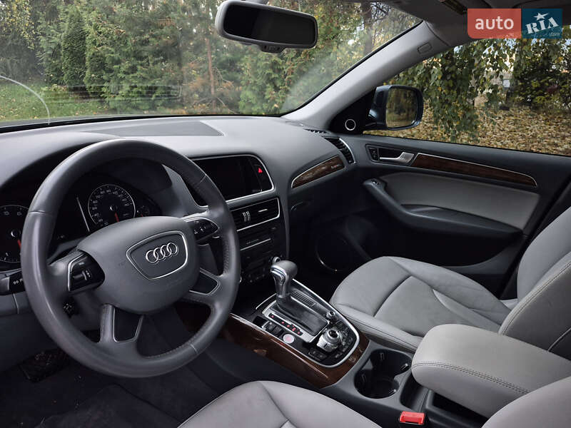Позашляховик / Кросовер Audi Q5 2016 в Львові фото 17 Позашляховик / Кросовер Audi Q5 2016 в Львові