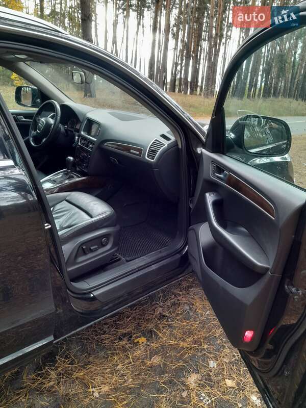 Позашляховик / Кросовер Audi Q5 2010 в Черкасах
