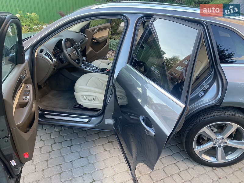 Позашляховик / Кросовер Audi Q5 2014 в Луцьку