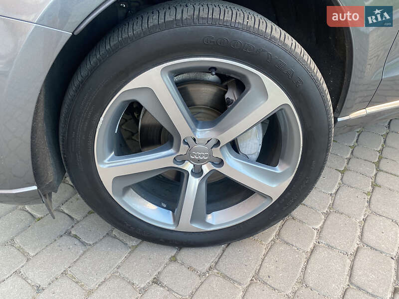 Позашляховик / Кросовер Audi Q5 2014 в Луцьку