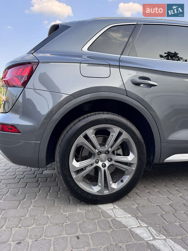 Внедорожник / Кроссовер Audi Q5 2018 в Львове