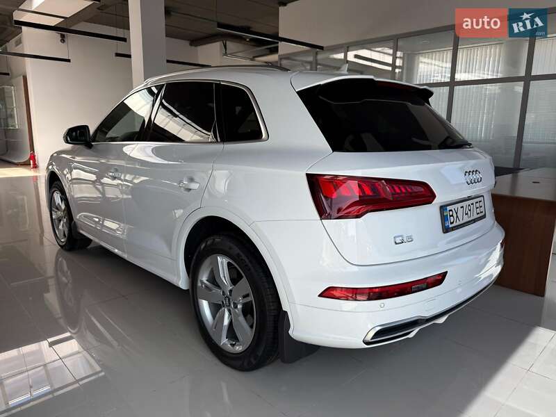 Внедорожник / Кроссовер Audi Q5 2017 в Хмельницком фото 4 Внедорожник / Кроссовер Audi Q5 2017 в Хмельницком