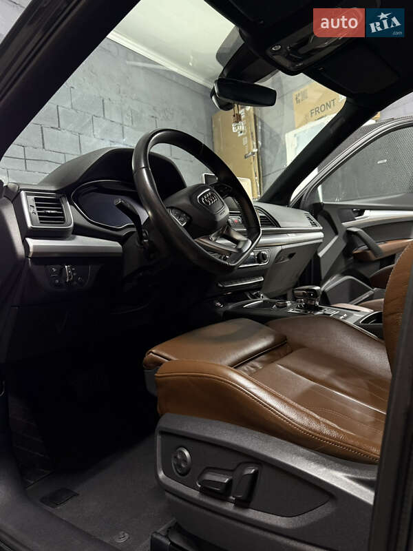 Позашляховик / Кросовер Audi Q5 2018 в Житомирі фото 27 Позашляховик / Кросовер Audi Q5 2018 в Житомирі