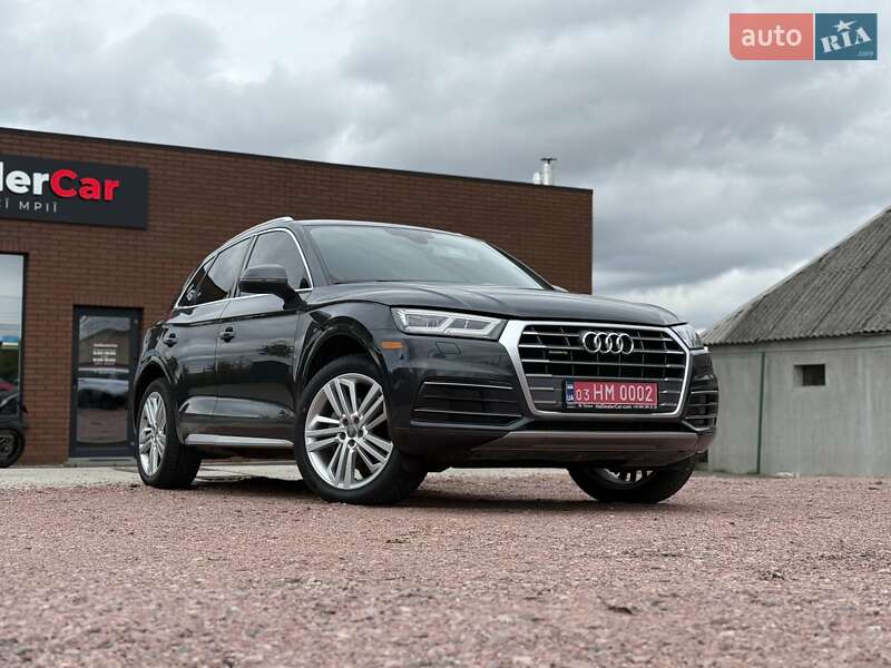Позашляховик / Кросовер Audi Q5 2018 в Луцьку