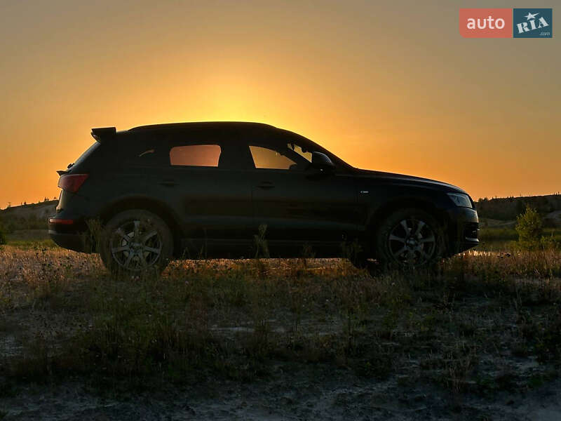 Внедорожник / Кроссовер Audi Q5 2011 в Коростене