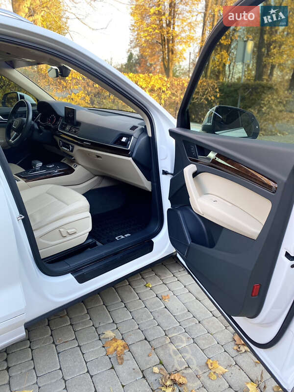 Внедорожник / Кроссовер Audi Q5 2020 в Василькове фото 33 Внедорожник / Кроссовер Audi Q5 2020 в Василькове