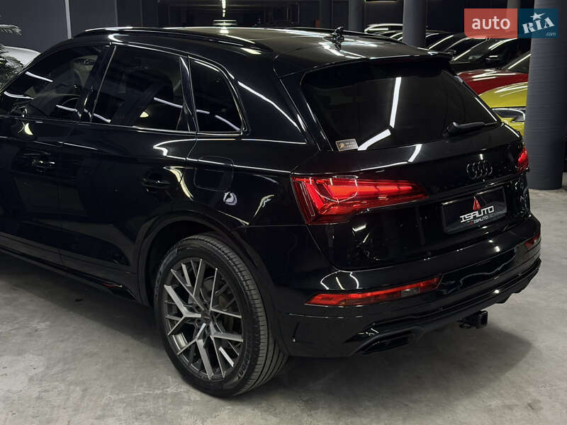 Внедорожник / Кроссовер Audi Q5 2021 в Одессе