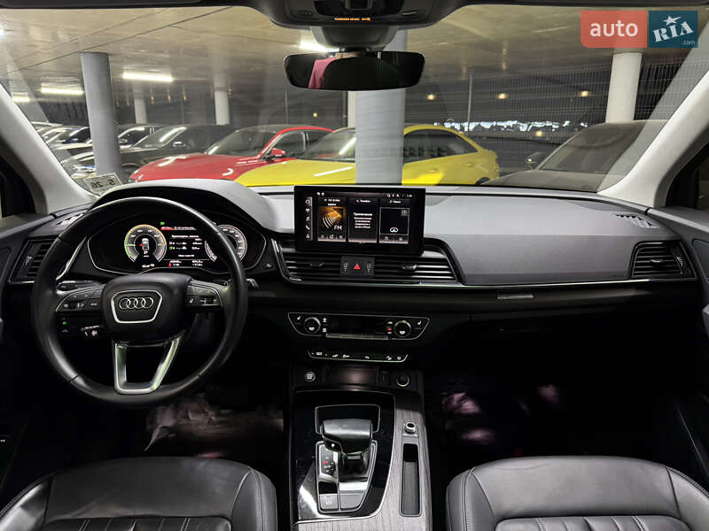 Внедорожник / Кроссовер Audi Q5 2021 в Одессе