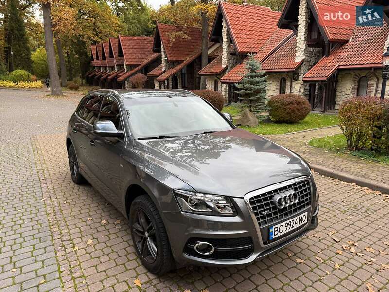 Внедорожник / Кроссовер Audi Q5 2012 в Львове