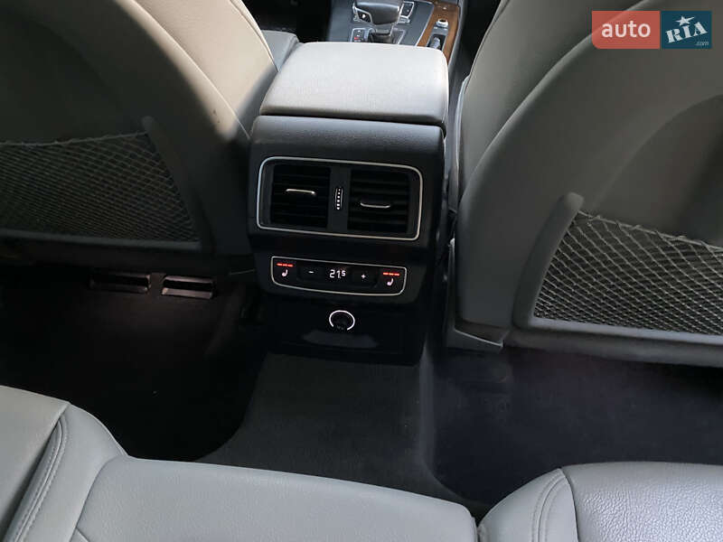 Позашляховик / Кросовер Audi Q5 2018 в Береговому