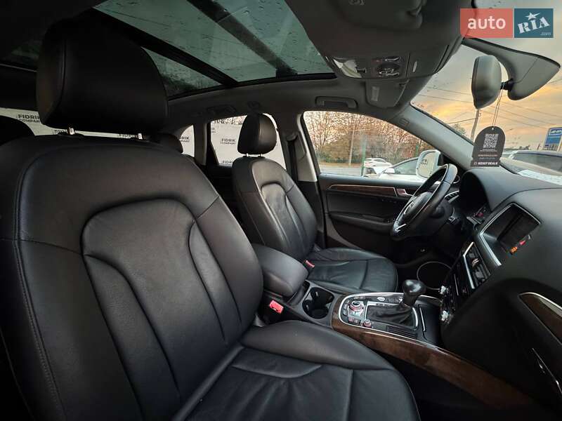 Внедорожник / Кроссовер Audi Q5 2015 в Луцке