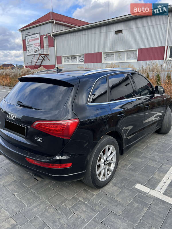 Позашляховик / Кросовер Audi Q5 2010 в Луцьку фото 5 Позашляховик / Кросовер Audi Q5 2010 в Луцьку