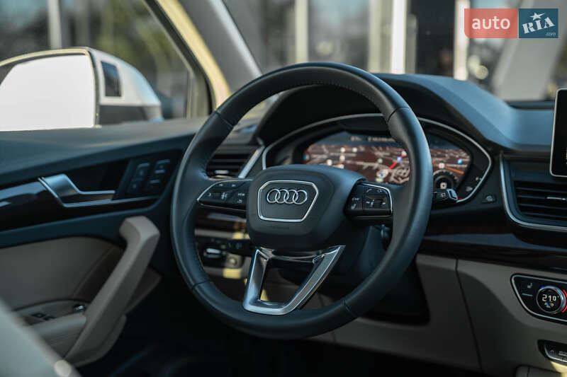 Внедорожник / Кроссовер Audi Q5 2020 в Черновцах фото 27 Внедорожник / Кроссовер Audi Q5 2020 в Черновцах