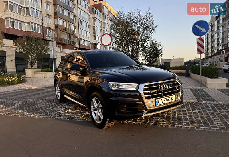 Позашляховик / Кросовер Audi Q5 2017 в Києві фото 2 Позашляховик / Кросовер Audi Q5 2017 в Києві