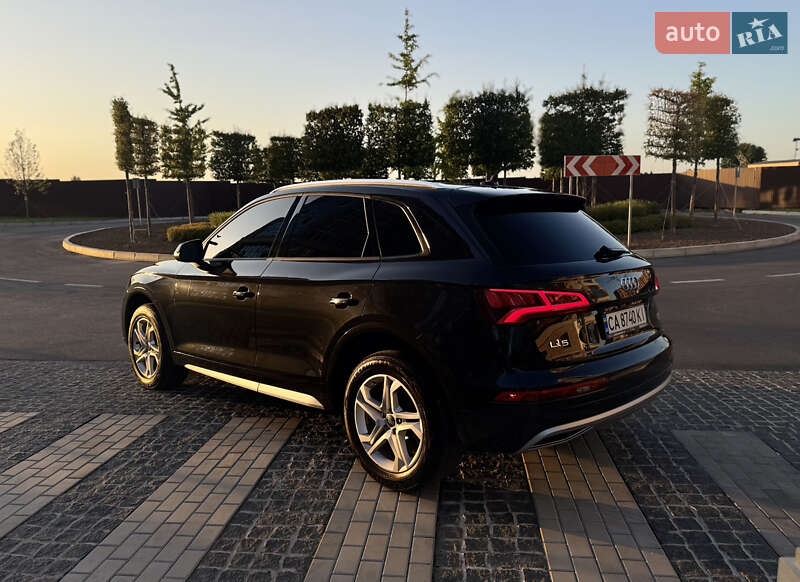 Позашляховик / Кросовер Audi Q5 2017 в Києві фото 8 Позашляховик / Кросовер Audi Q5 2017 в Києві