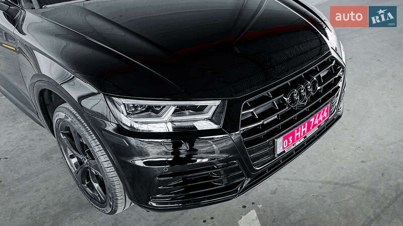 Позашляховик / Кросовер Audi Q5 2019 в Рівному