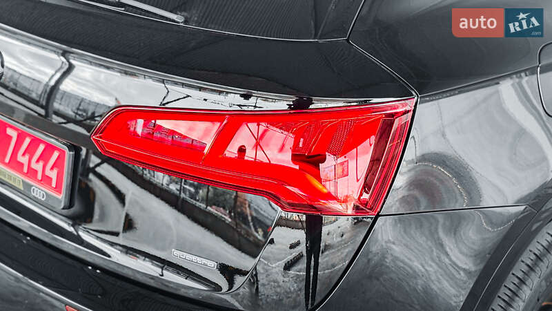 Позашляховик / Кросовер Audi Q5 2019 в Рівному