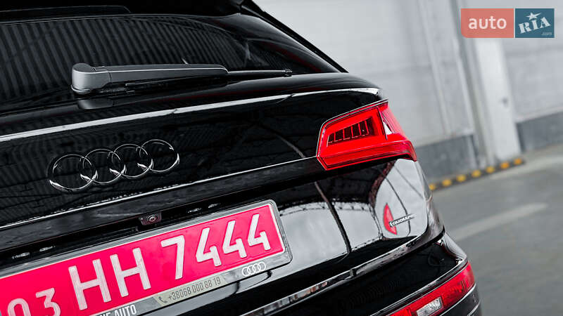 Позашляховик / Кросовер Audi Q5 2019 в Рівному