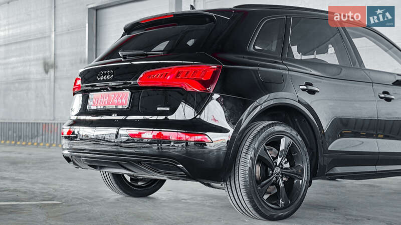 Позашляховик / Кросовер Audi Q5 2019 в Рівному