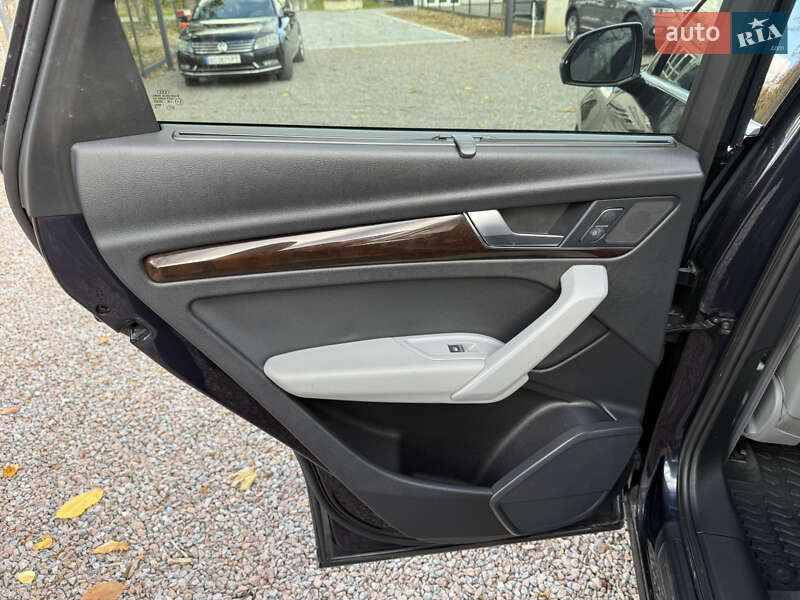 Позашляховик / Кросовер Audi Q5 2018 в Стрию фото 51 Позашляховик / Кросовер Audi Q5 2018 в Стрию