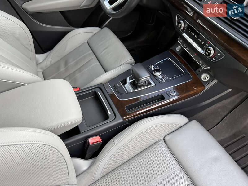 Позашляховик / Кросовер Audi Q5 2018 в Стрию фото 69 Позашляховик / Кросовер Audi Q5 2018 в Стрию