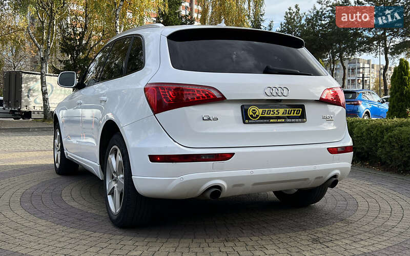 Внедорожник / Кроссовер Audi Q5 2011 в Львове