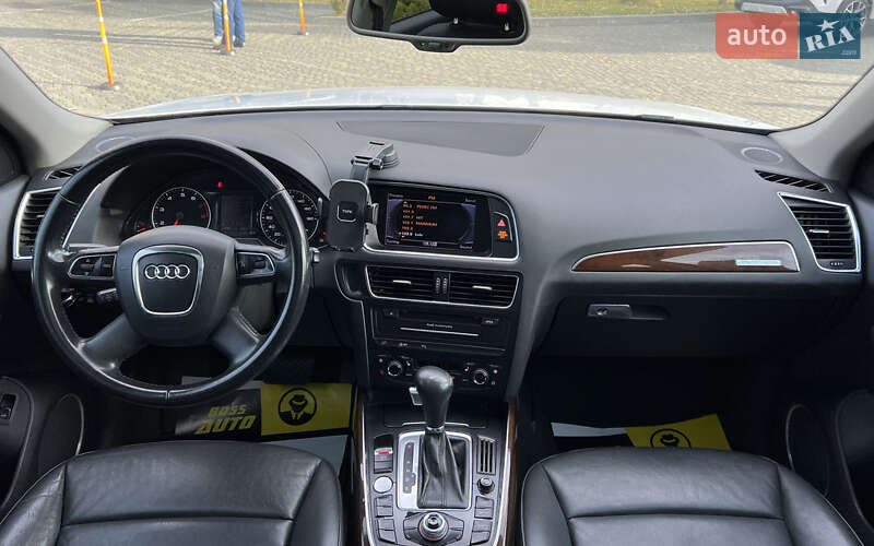 Внедорожник / Кроссовер Audi Q5 2011 в Львове
