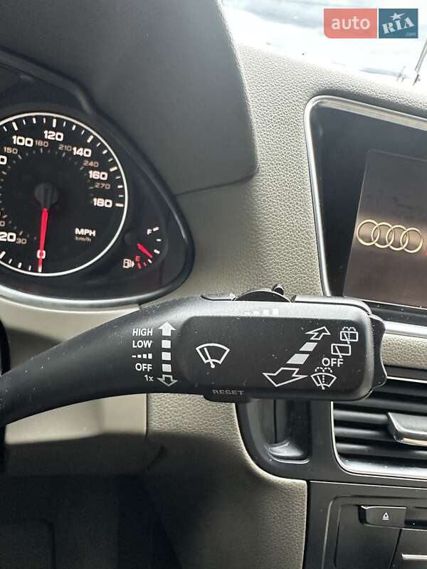 Позашляховик / Кросовер Audi Q5 2011 в Білогородці