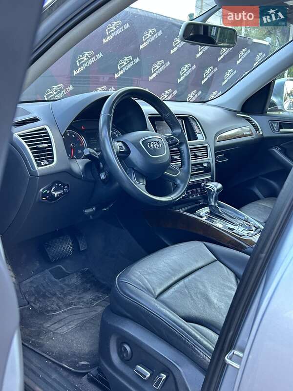 Позашляховик / Кросовер Audi Q5 2016 в Сумах