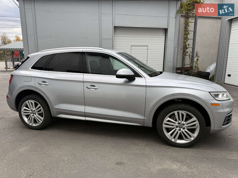 Позашляховик / Кросовер Audi Q5 2018 в Києві