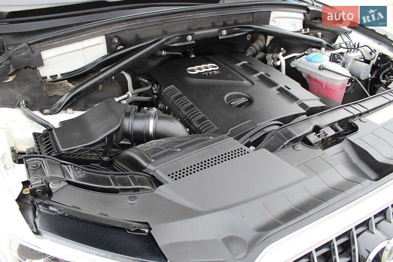 Внедорожник / Кроссовер Audi Q5 2015 в Ровно