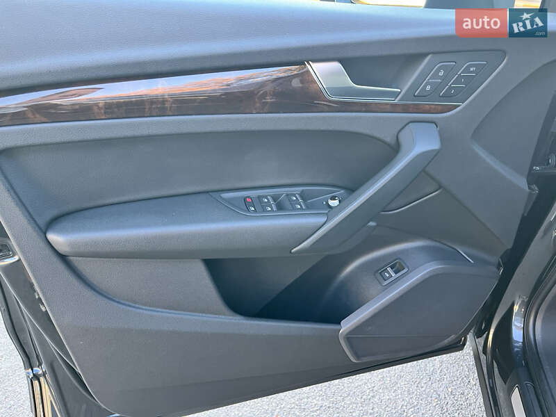 Внедорожник / Кроссовер Audi Q5 2017 в Киеве фото 31 Внедорожник / Кроссовер Audi Q5 2017 в Киеве