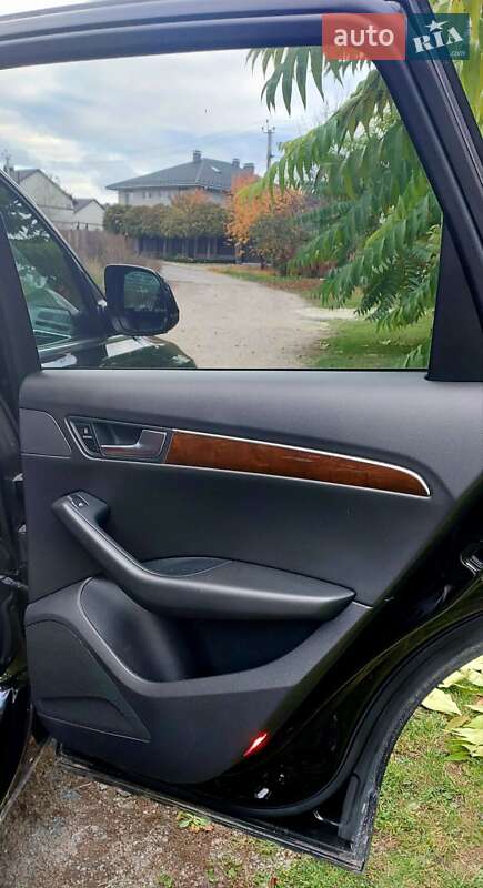 Позашляховик / Кросовер Audi Q5 2011 в Києві фото 13 Позашляховик / Кросовер Audi Q5 2011 в Києві