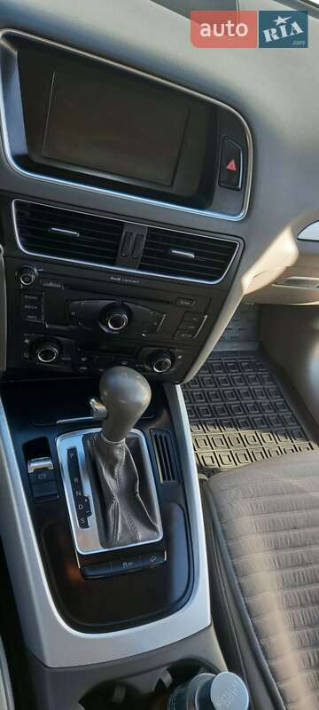 Позашляховик / Кросовер Audi Q5 2010 в Тернополі