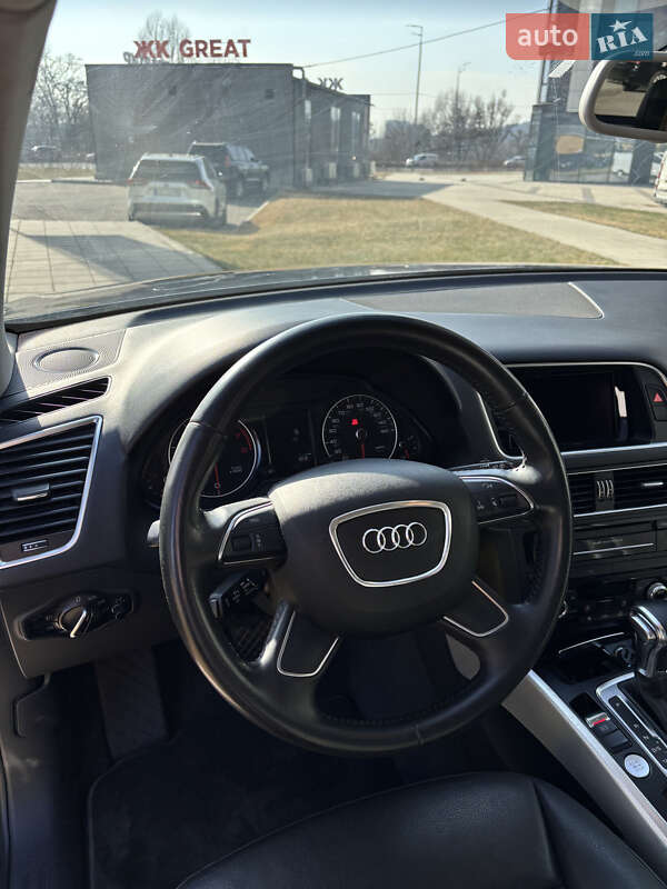Позашляховик / Кросовер Audi Q5 2013 в Києві фото 24 Позашляховик / Кросовер Audi Q5 2013 в Києві