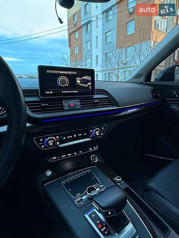 Позашляховик / Кросовер Audi Q5 2018 в Львові фото 7 Позашляховик / Кросовер Audi Q5 2018 в Львові