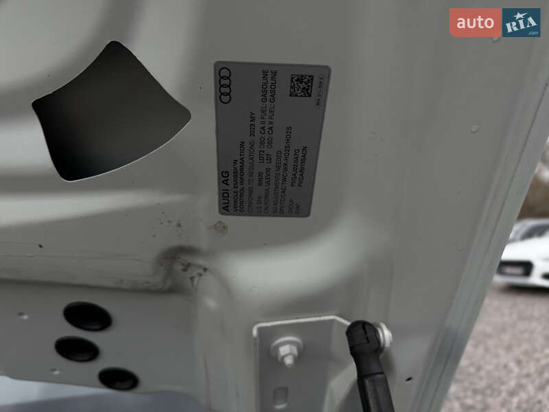 Позашляховик / Кросовер Audi Q5 2023 в Києві