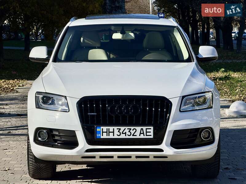 Внедорожник / Кроссовер Audi Q5 2016 в Одессе