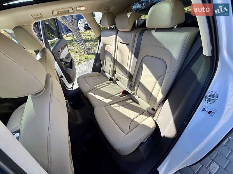 Внедорожник / Кроссовер Audi Q5 2016 в Одессе