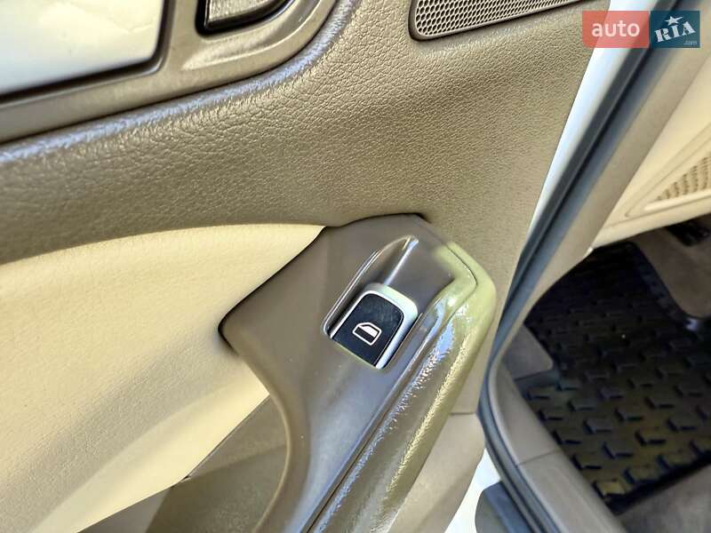 Внедорожник / Кроссовер Audi Q5 2016 в Одессе