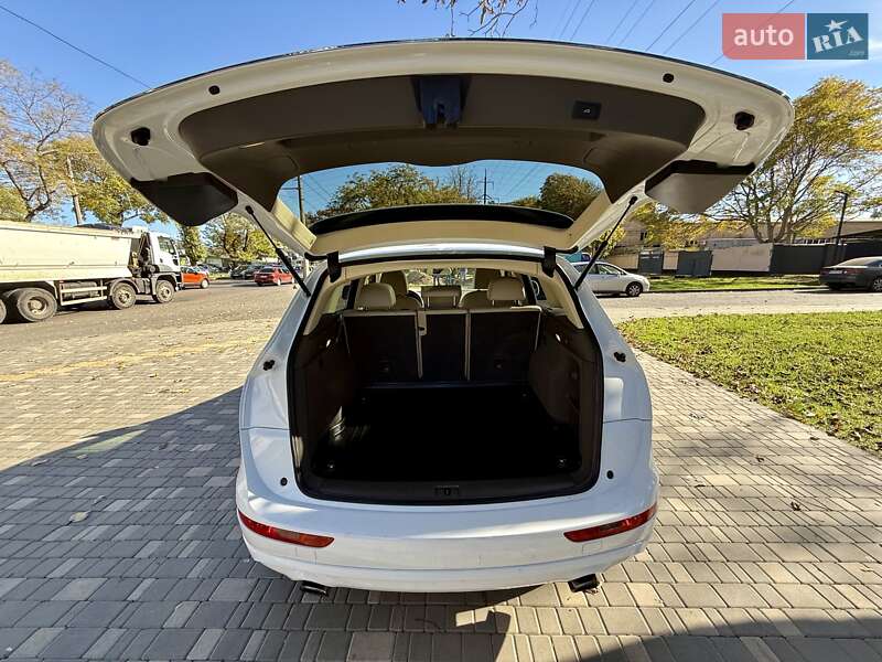 Внедорожник / Кроссовер Audi Q5 2016 в Одессе